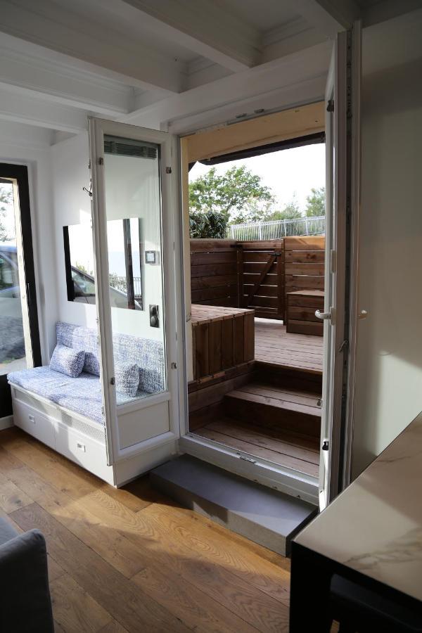 Appartement Face Mer Avec Terrasse Et Parking 滨海图维列 外观 照片