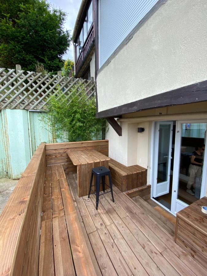 Appartement Face Mer Avec Terrasse Et Parking 滨海图维列 外观 照片